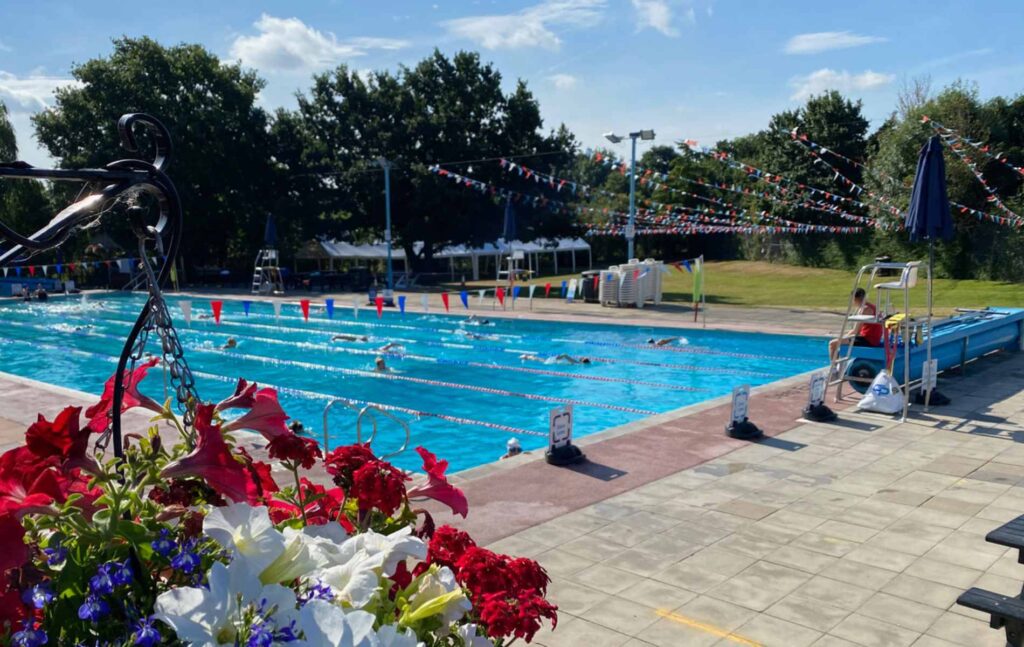 Hampton Court Lido